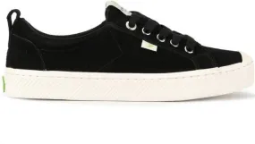 Cariuma OCA Low Black Suede Sneaker