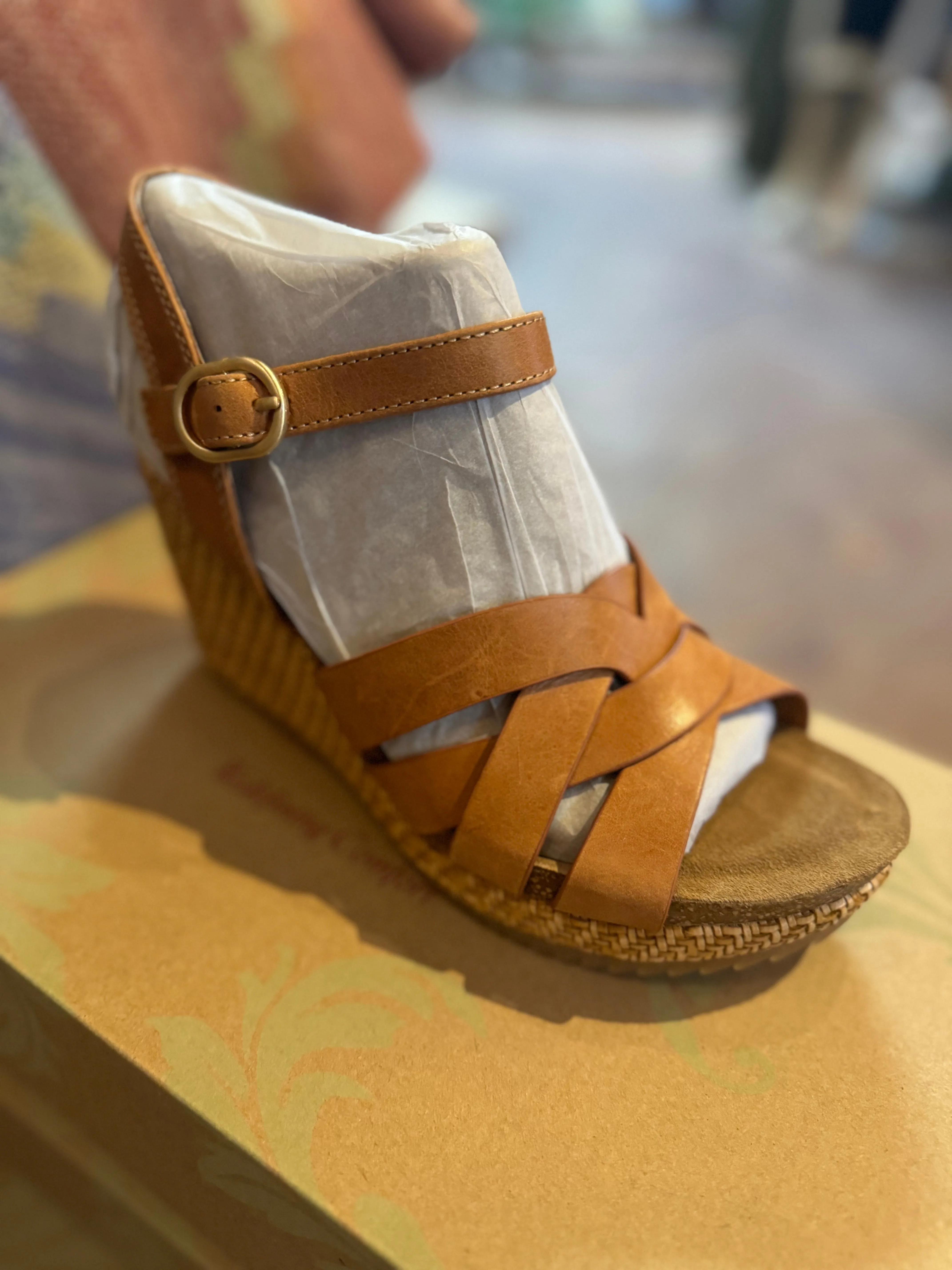 Carlana wedge sandal