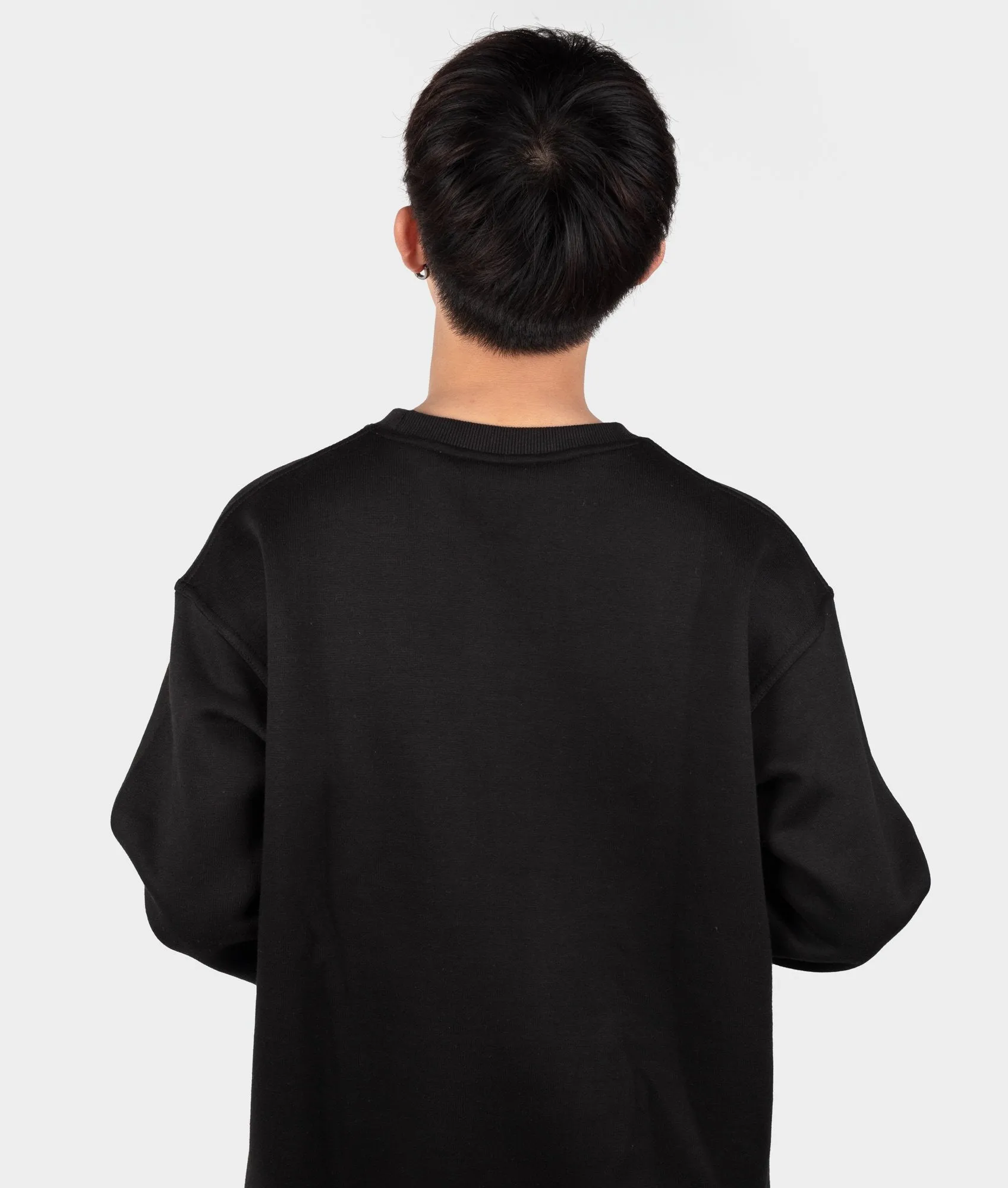 Hardtuned Essential Sweater - Black