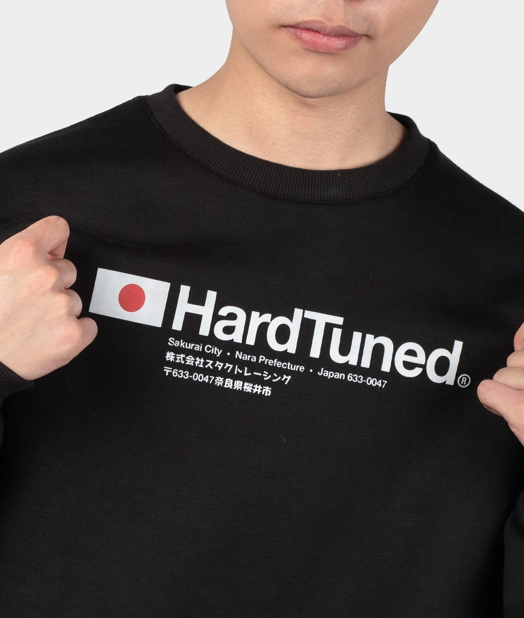 Hardtuned Essential Sweater - Black