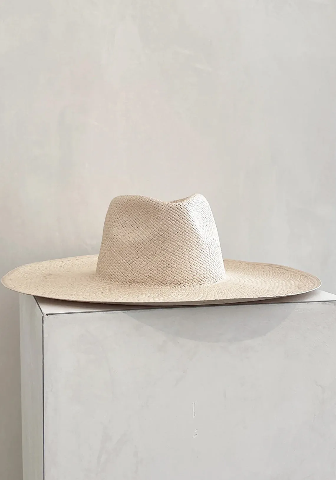 NOUR FEDORA CREAM