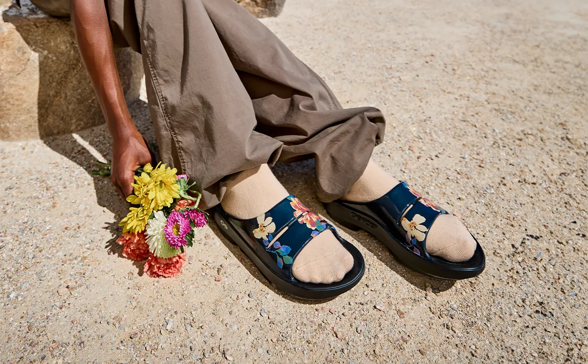 Women's OOahh Limited Slide Sandal - Wild Flora